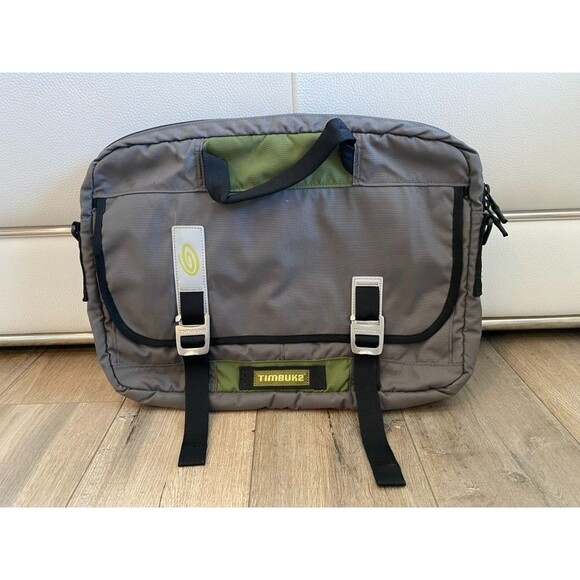 TIMBUK2 Closer Laptop Briefcase Messenger Bag Crossbody Gray - Picture 1 of 7